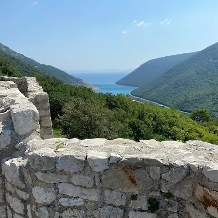 Lucie Διαμέρισμα Plomin